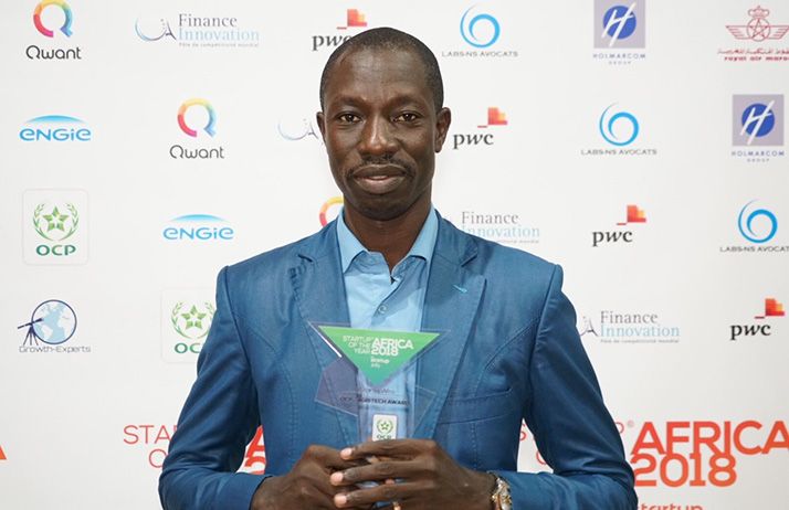 Yves Laurent Brou reçoit le prix Spécial OCP Agritech au SOTYA à Casablanca, le 25 Janvier. (source OCP) Yves Laurent Brou reçoit le prix Spécial OCP Agritech au SOTYA à Casablanca, le 25 Janvier. (source OCP)
